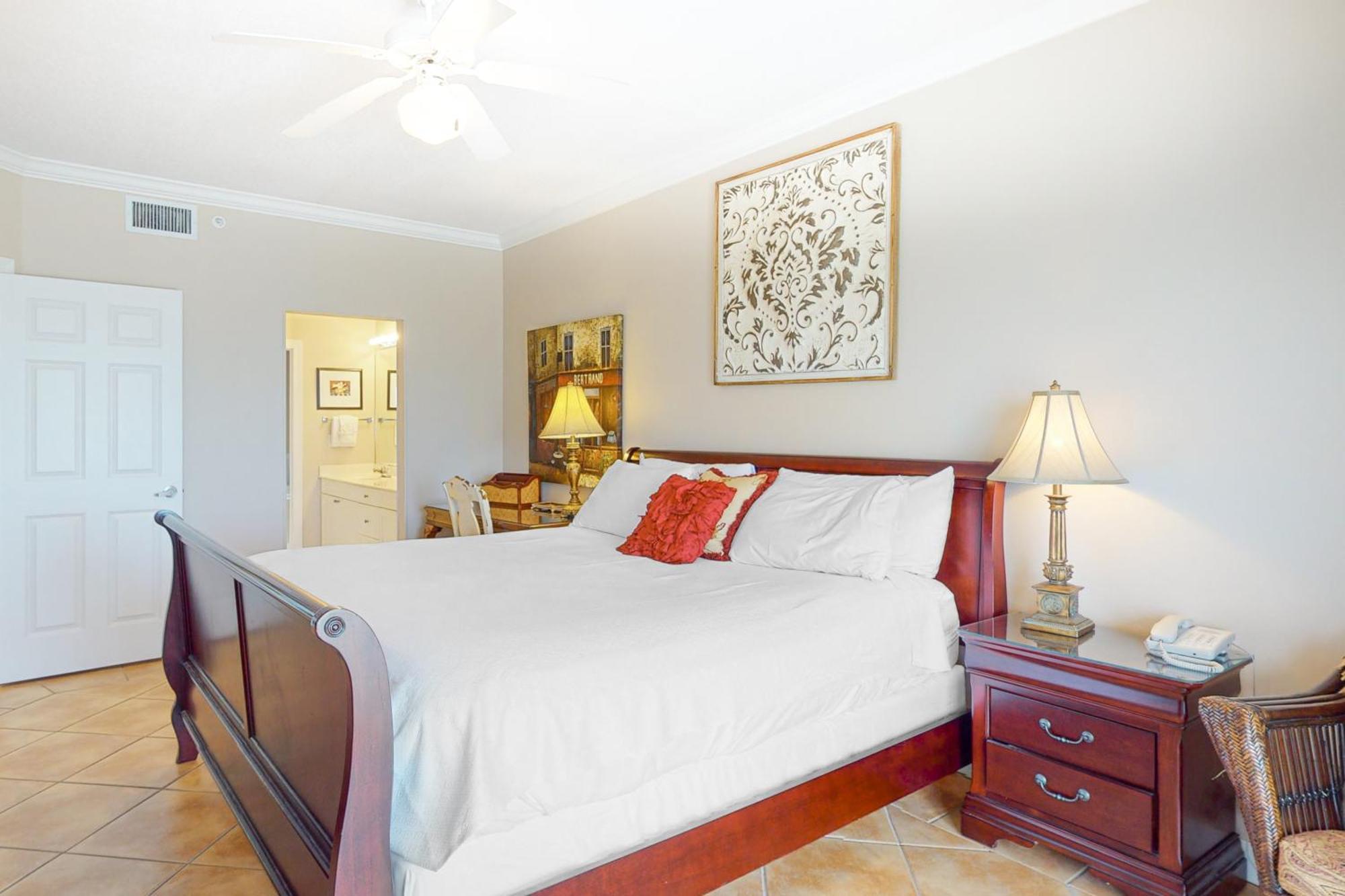 Admirals Quarters Villa Orange Beach Room photo