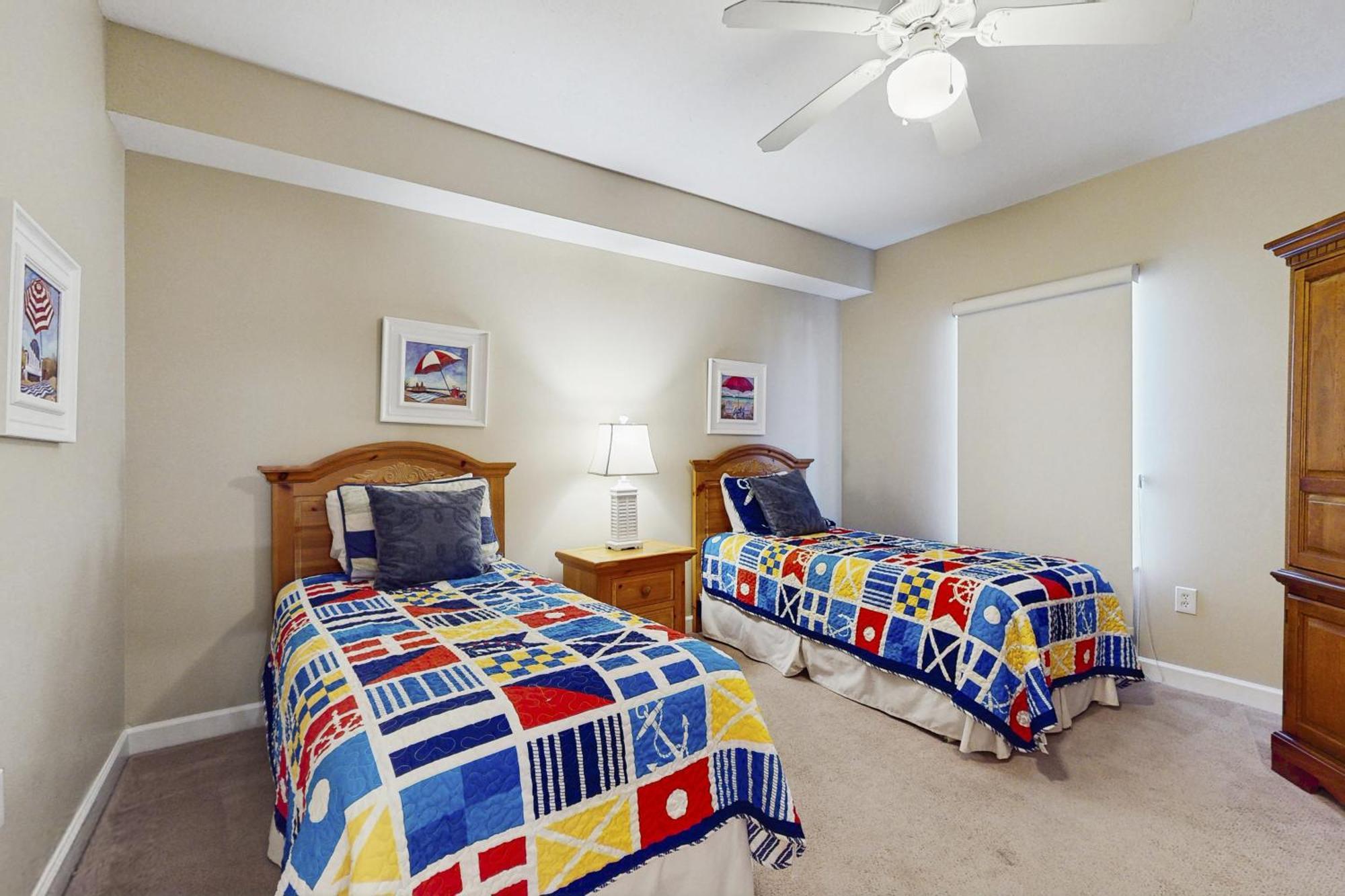 Admirals Quarters Villa Orange Beach Room photo