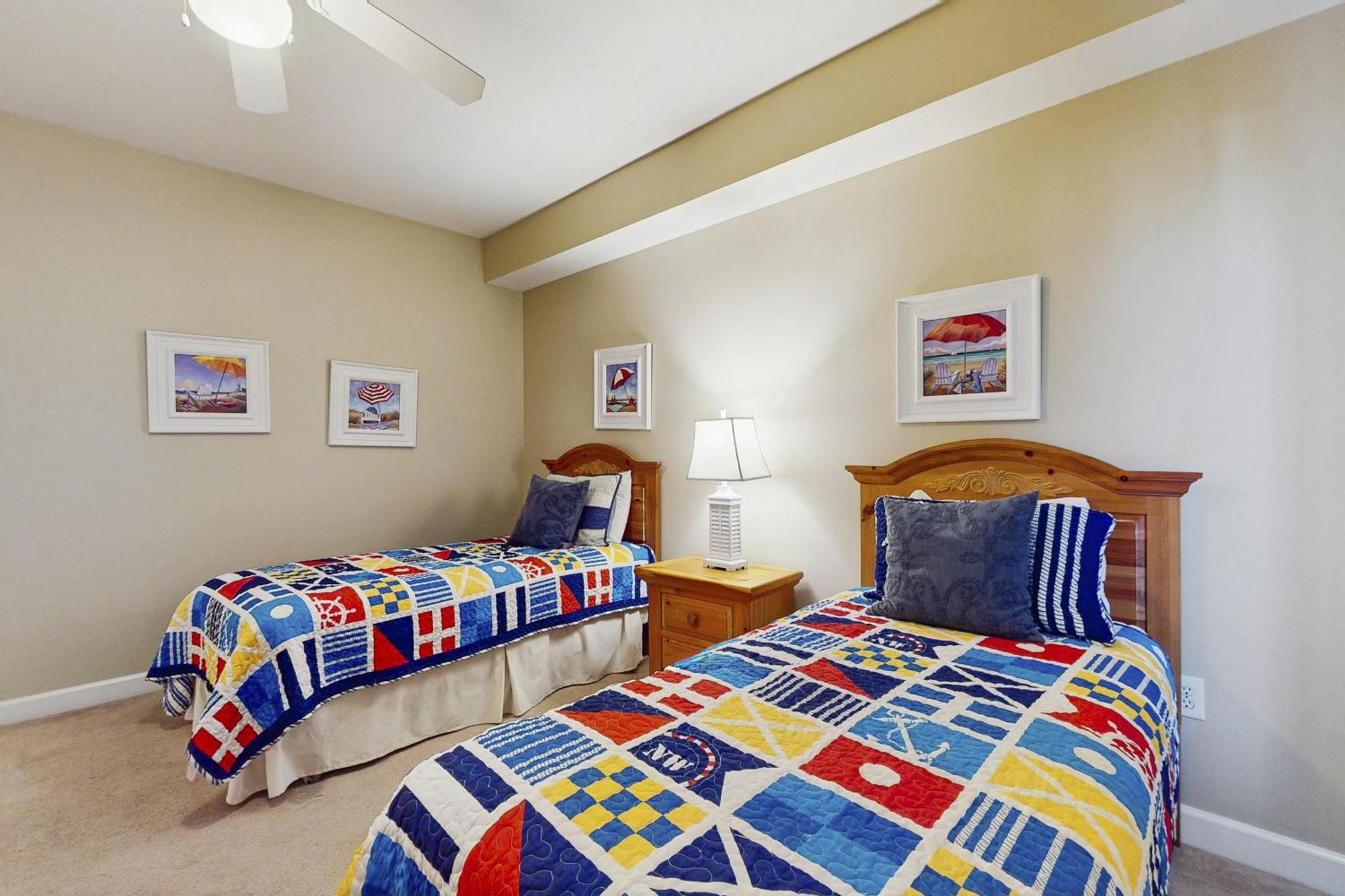 Admirals Quarters Villa Orange Beach Room photo